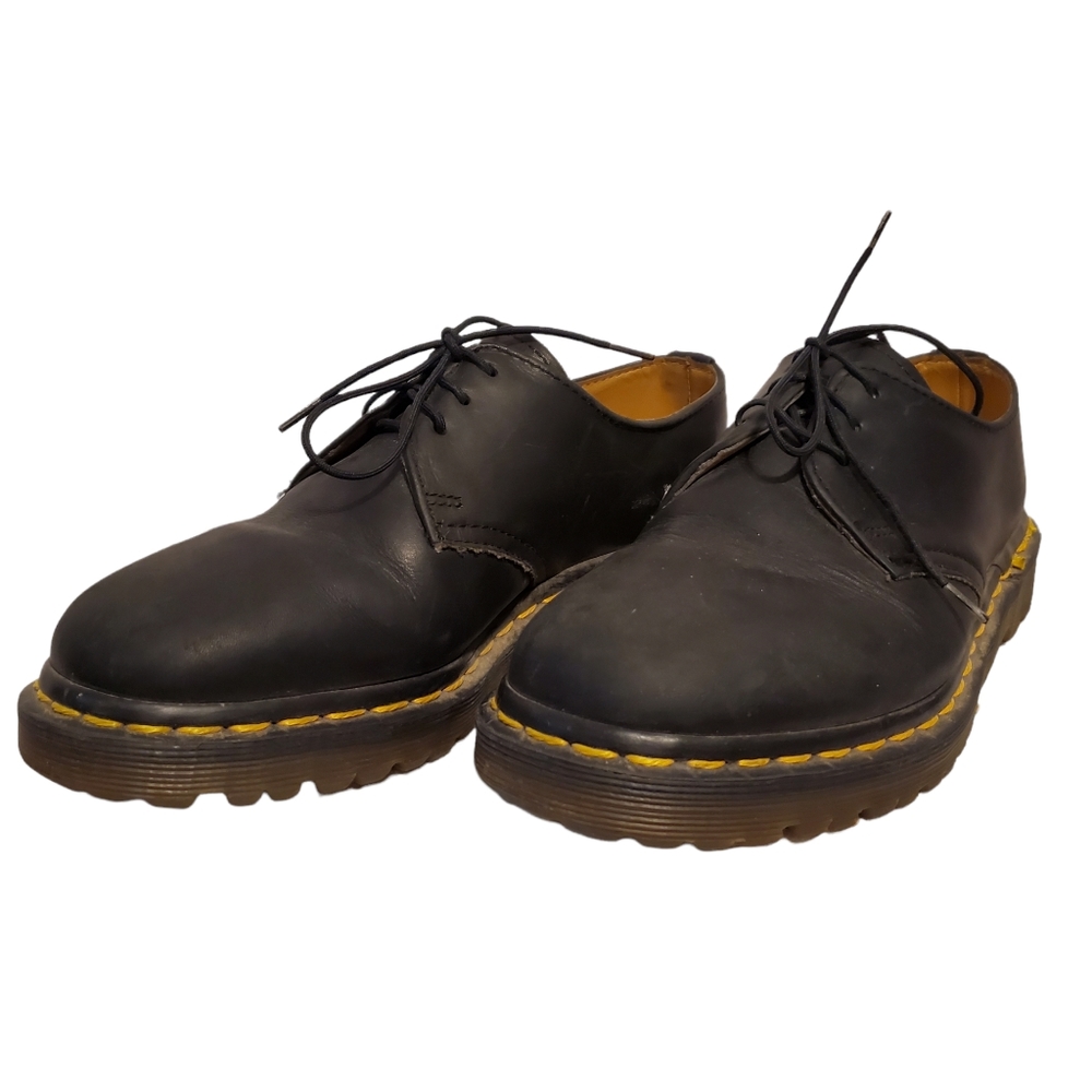 Vintage Made in England Dr. Marten Oxfords